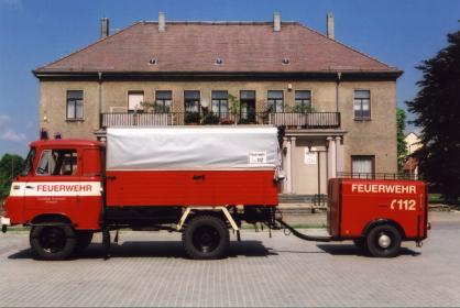 Löschgruppenfahrzeug
LF - LKW - TS 8 - STA Löschgruppenfahrzeug
LF - LKW - TS 8 - STA